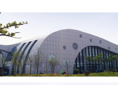 昌都会议中心外景网架工程